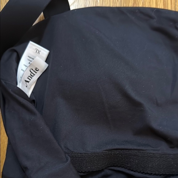 Andie Swim sz XL Elegant Black Women's Swimsuit with pads new without tags - Picture 3 of 6